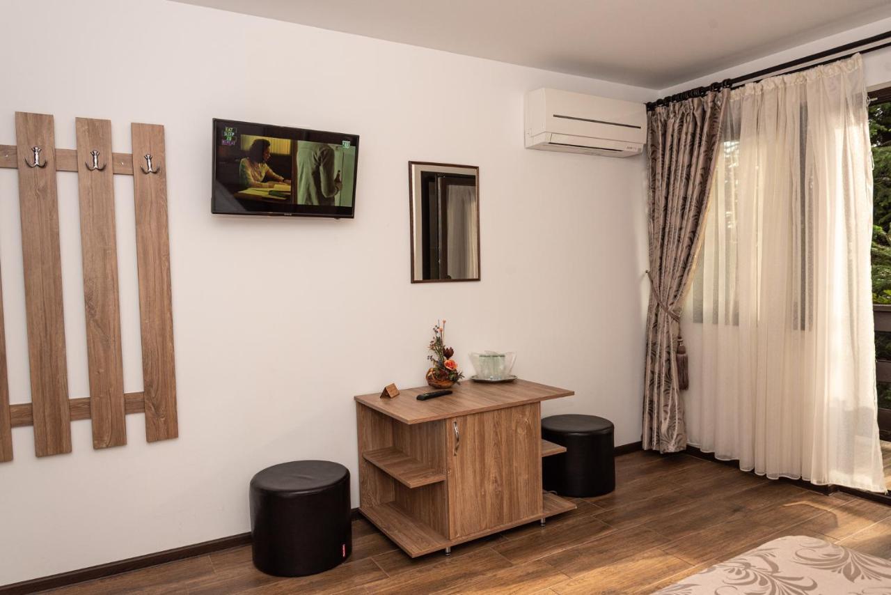 K'Raman Hotel Râmnicu Vâlcea Buitenkant foto